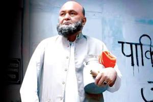 When Rishi Kapoor felt uncomfortable on set of Mulk